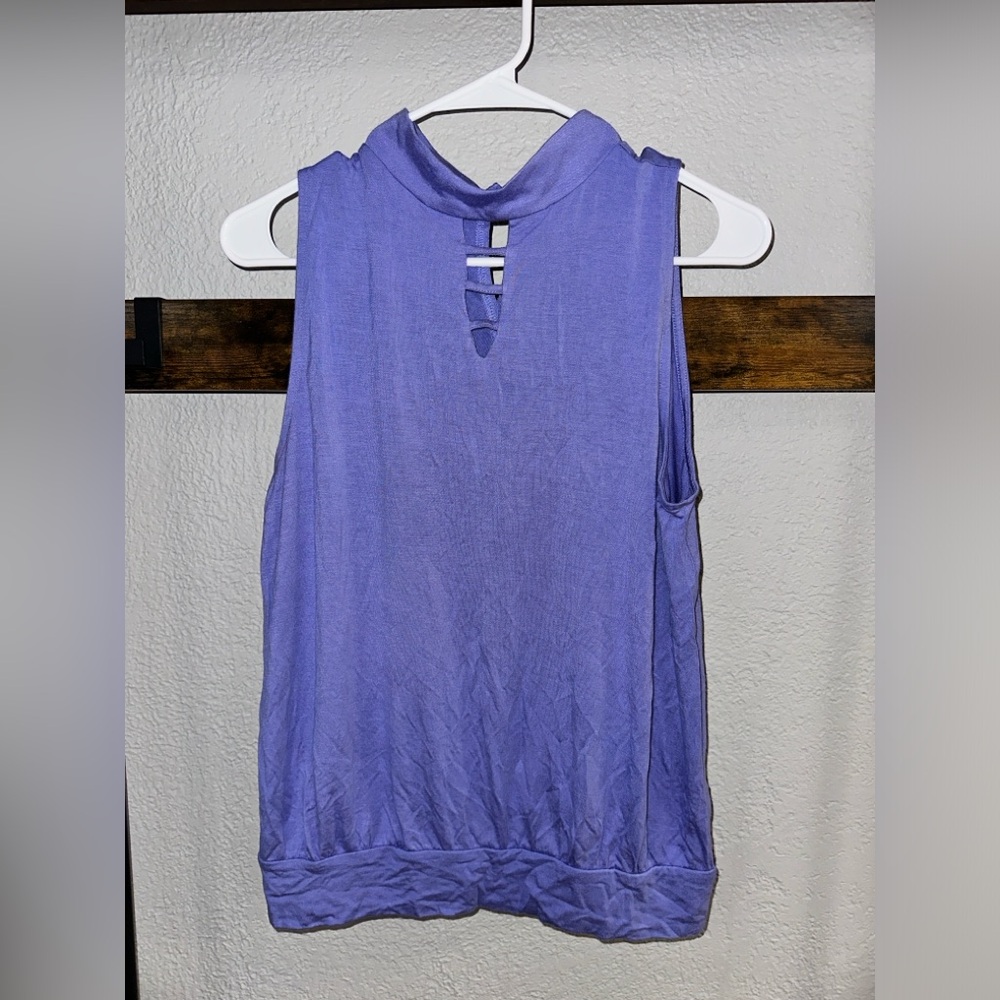 Sleeveless Blouse